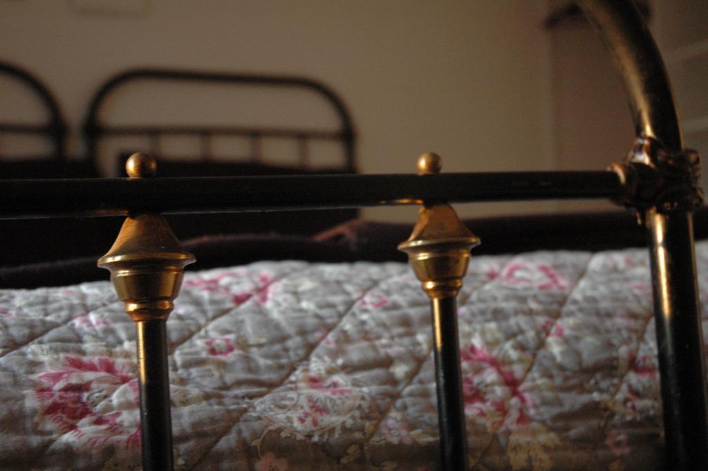 Bed and Breakfast Aeppelgarden Mariestad Camera foto